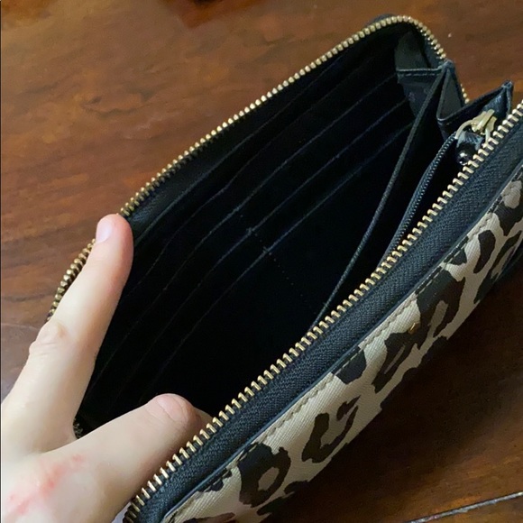✨SOLD✨ Kate Spade Wallet - Picture 6 of 7